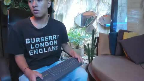 isaac_grimm online show from April 2026 06:56:02 PM