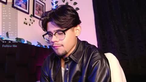 Isaac Saenz. online show from January 2025 09:58:01 PM