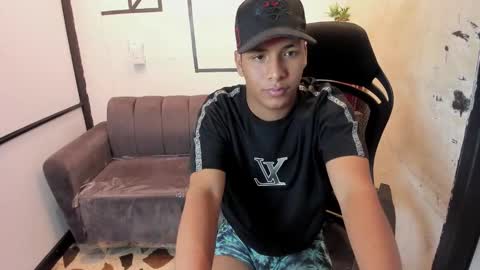 IsaacBlack  online show from September 2025 06:07:01 AM