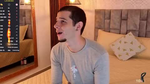 isaacblaze  online show from June 2026 04:05:01 AM
