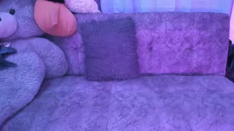 isaac online show from November 2025 12:31:02 AM