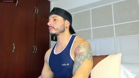 Snapshot of isaacs11 chatting on July 2026 12:34:01 PM Isaac Surez online show from July 2026 12:34:01 PM