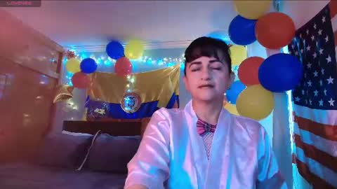 Snapshot of isabeel_sofia01 chatting on July 2026 11:17:02 AM Isabeel Sofia online show from July 2026 11:17:02 AM