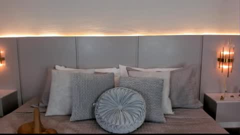 Snapshot of isabel_millher chatting on September 2025 03:19:01 AM Isa online show from September 2025 03:19:01 AM