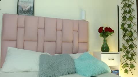 I S A online show from January 2025 04:17:01 PM