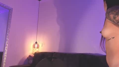 Isabela online show from February 2026 11:37:02 AM