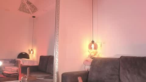 Isabela online show from April 2026 11:43:01 AM