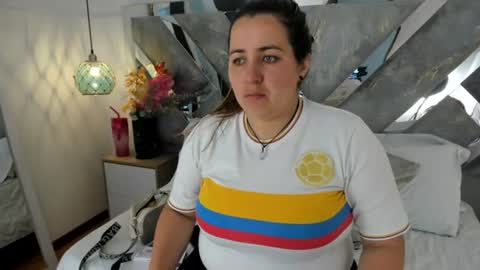 Snapshot of isabela_parkerr chatting on July 2026 12:31:02 PM Mommy Isa online show from July 2026 12:31:02 PM