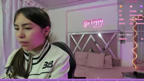 ISABELA  online show from November 2025 11:31:02 AM