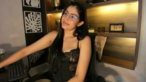 isabelastefano online show from March 2026 03:23:01 AM