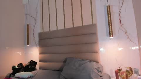 Snapshot of isabelastefano chatting on June 2026 03:44:01 AM isabelastefano online show from June 2026 03:44:01 AM