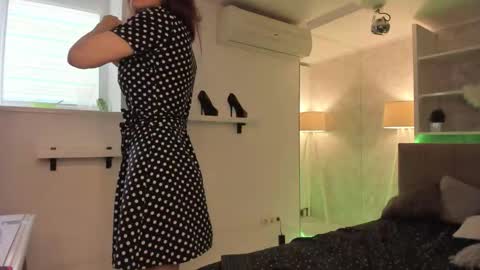 IsabelKiss online show from September 2025 05:52:02 AM
