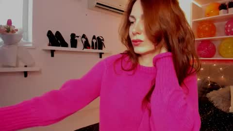 IsabelKiss online show from February 2026 07:03:02 AM