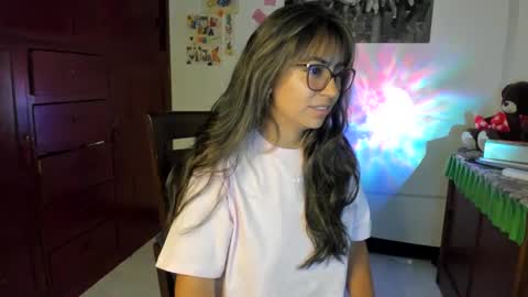 Snapshot of isabella22_1 chatting on February 2025 12:43:02 AM Isabella22 1 online show from February 2025 12:43:02 AM