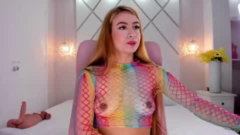 Snapshot of isabella__shine chatting on July 2026 04:09:01 PM Isa online show from July 2026 04:09:01 PM
