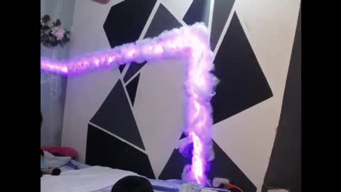 Isabella online show from January 2025 11:51:02 PM