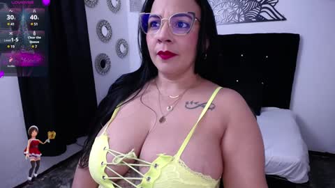 Isabella Di Prinzio online show from January 2025 01:06:01 AM