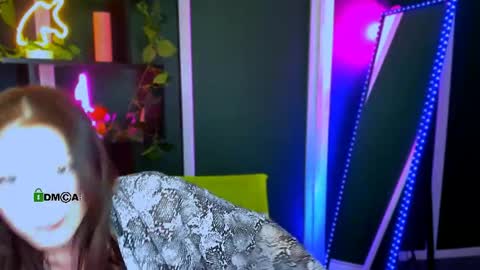 isabella misis online show from May 2026 11:04:02 AM