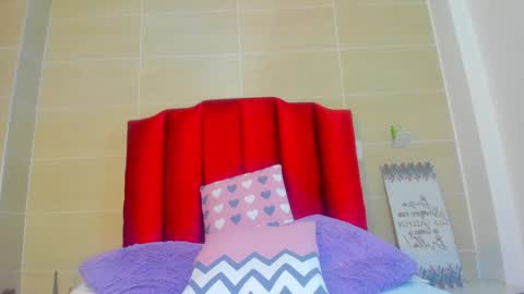 isabella montez online show from December 2024 12:13:02 PM