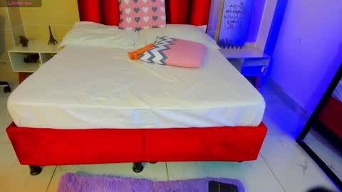 isabella montez online show from January 2025 03:06:01 PM