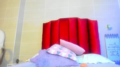 isabella montez online show from January 2025 06:24:01 PM