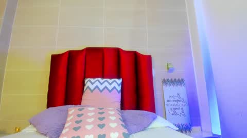 isabella montez online show from January 2025 12:22:02 PM