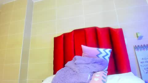 isabella montez online show from January 2025 06:25:01 PM