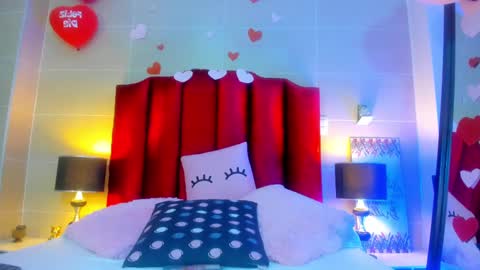 isabella montez online show from February 2025 12:02:02 PM