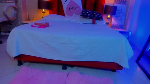 isabella montez online show from March 2025 03:02:01 PM