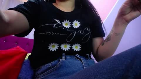 Snapshot of isabella_nice_ chatting on September 2025 02:16:01 PM abby online show from September 2025 02:16:01 PM