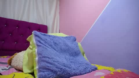 Snapshot of isabella_nice_ chatting on September 2025 12:47:02 AM abby online show from September 2025 12:47:02 AM