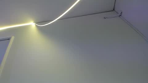 Isabella Nowa online show from February 2026 12:02:02 PM