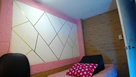 isabella_roseee online show from November 2025 08:30:02 PM