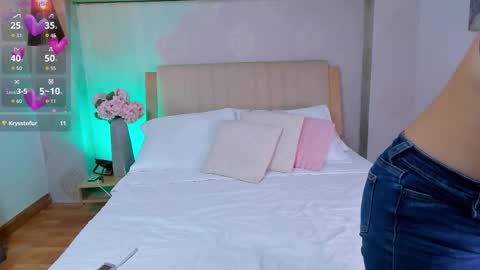 isabella_winkler online show from November 2025 02:46:01 PM