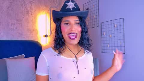 Snapshot of isabellaho1317 chatting on October 2025 08:11:02 PM Isabella online show from October 2025 08:11:02 PM