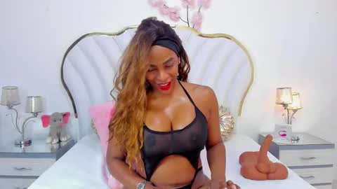 Snapshot of isabellakanned chatting on February 2025 02:30:01 PM Isabella online show from February 2025 02:30:01 PM