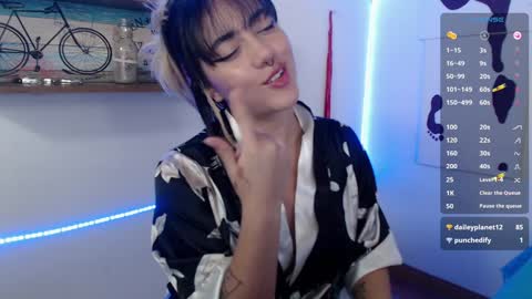 Snapshot of isabellakoff chatting on January 2025 05:51:01 PM Tati - online show from January 2025 05:51:01 PM