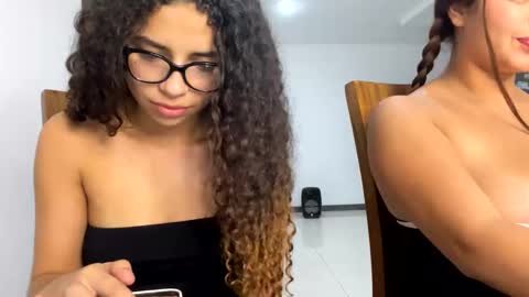 Isabella.. back again  online show from January 2025 03:59:01 AM