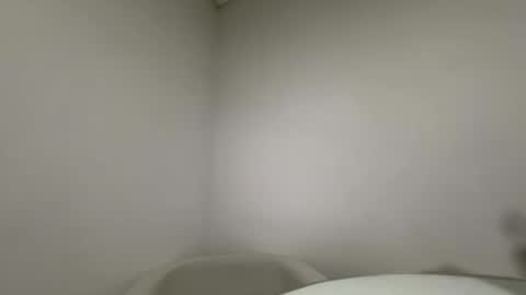 Isabella.. back again  online show from February 2026 06:26:01 AM