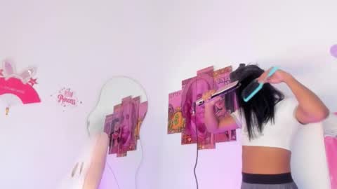 DANIEL online show from December 2025 08:38:02 PM