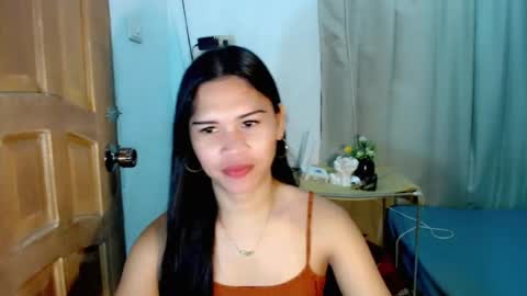 Snapshot of isabelle_amore chatting on July 2026 11:21:02 PM Ysa online show from July 2026 11:21:02 PM