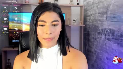 Snapshot of isabellefoxx chatting on January 2025 09:39:01 AM Isa online show from January 2025 09:39:01 AM