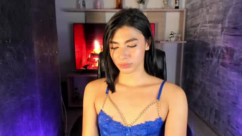 Snapshot of isabellefoxx chatting on January 2025 04:56:01 AM Isa online show from January 2025 04:56:01 AM