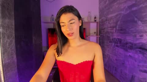Snapshot of isabellefoxx chatting on March 2025 11:47:02 PM Isa online show from March 2025 11:47:02 PM