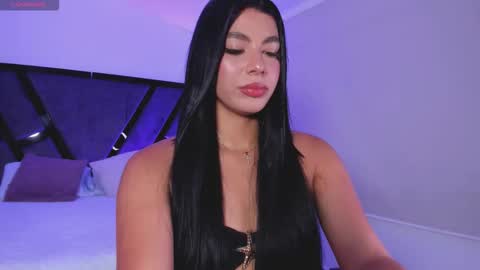 Snapshot of isabellefoxx chatting on October 2025 09:48:01 PM Isa online show from October 2025 09:48:01 PM