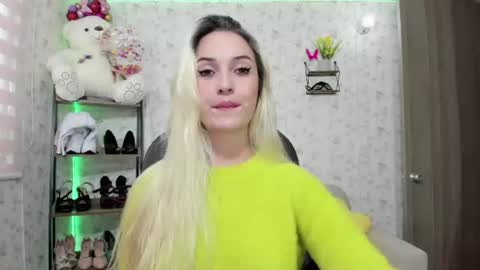 ISABELLA online show from March 2026 09:12:01 PM