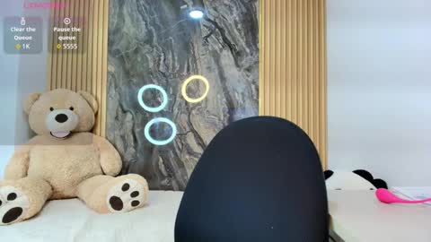 Snapshot of isadora_14 chatting on February 2026 10:27:02 AM ISADORA online show from February 2026 10:27:02 AM