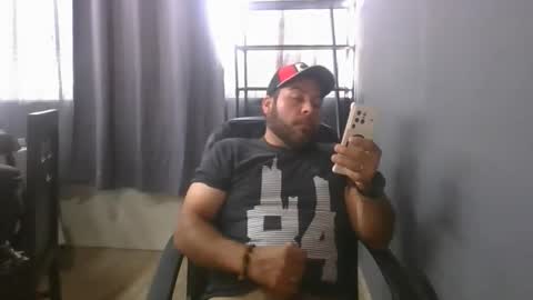 The sweetest online show from April 2026 06:42:02 PM