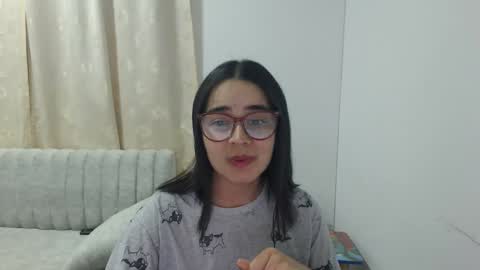 Emma online show from February 2026 02:42:02 AM