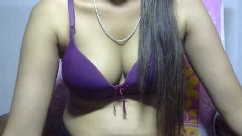 Snapshot of ishika_ishu chatting on May 2026 10:55:01 AM ishika_ishu online show from May 2026 10:55:01 AM